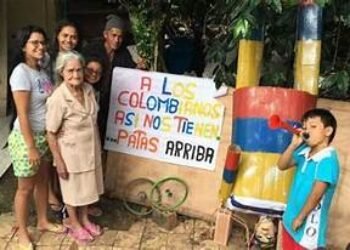 La Barca de Calderón – Todo patas arriba