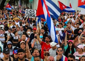 Furiosas protestas en localidades cubanas por los apagones