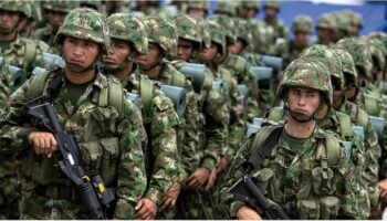 Militares y policías no saben qué hacer con cese al fuego de Petro con los criminales