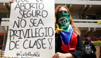 Demandan resolución 051 MinSalud sobre aborto por vulnerar la Constitución