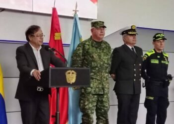 ‘Cese al fuego bilateral’ de Petro. Instructivo del comandante de las Fuerzas Militares