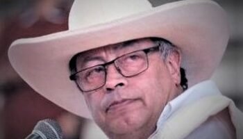 Petro chantajea a la Federación de Cafeteros de Colombia
