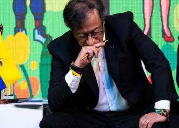 “Ni la oposición ni la derecha”: César Augusto Londoño le dice a Petro quiénes son sus verdaderos enemigos