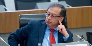 “Quienes ilegalizan, reciben sobornos”: la respuesta de Gustavo Petro a quienes hundieron proyecto de cannabis