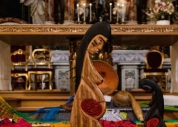 Obispo denuncia la idolatría y el escándalo provocado por las imágenes de la Pachamama