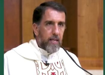 Un obispo peruano prohíbe las «bendiciones» homosexuales y dice que la Fiducia Suplicante «daña la comunión de la Iglesia».