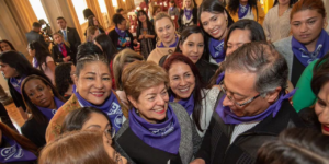 Presidente Petro lanza ‘las inspectoras’, grupo élite de mujeres que lucharán contra la discriminación laboral de género en Colombia