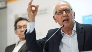 ‘Vamos a pagarles directamente a los hospitales’: Minsalud, en audiencia sobre reforma