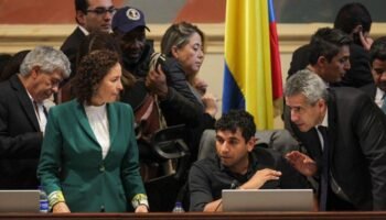 Las jugadas políticas del Gobierno para dividir a los partidos en el Congreso