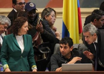 Las jugadas políticas del Gobierno para dividir a los partidos en el Congreso