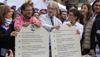 Así se comprometía Petro a no llamar a una Asamblea Nacional Constituyente en caso de llegar al poder