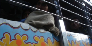 Niños reclutados por las disidencias de las Farc tienen centro de entrenamiento en Cauca: Defensoría del Pueblo