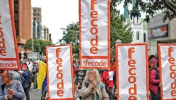 Fecode amenaza al Gobierno con entrar a paro si no se resuelven los problemas del sistema de salud de los maestros