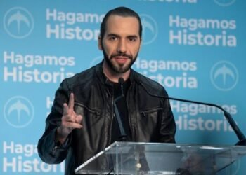 ¿Quién es Nayib Bukele y cómo logró mantenerse en el poder?