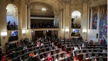 Colombianos en su mayoría desaprueban las reformas del Gobierno Nacional