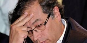 Los congresistas se rieron cuando el presidente socialista Petro afirmó que su Gobierno «ha sido eficiente» en un discurso en la Legislatura