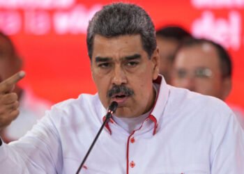 Venezuela impide a expresidentes latinoamericanos ingresar al país para acompañar las elecciones