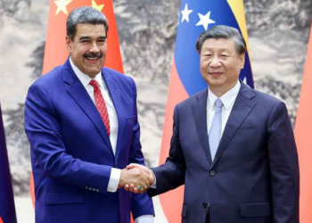 Con ayuda de la dictadura China, empleados del CNE chavista están imprimiendo actas electorales falsas para justificar el fraude electoral