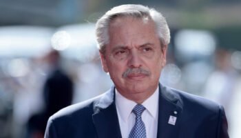 Alberto Fernández renuncia como presidente del Partido Justicialista de Argentina