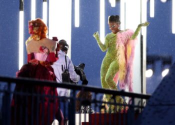 Musk, París, el conflicto mundial