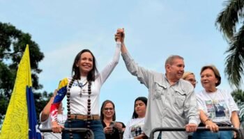Expresidentes piden a Lula y Petro reconocer a González Urrutia como presidente electo