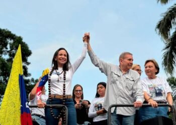 Expresidentes piden a Lula y Petro reconocer a González Urrutia como presidente electo