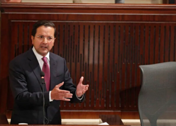 David Luna aseguró que reforma tributaria fue diseñada para financiar la campaña de reelección de Petro