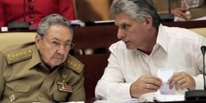 Un informe detalla la injerencia de la dictadura comunista cubana en la de Venezuela