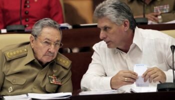 Un informe detalla la injerencia de la dictadura comunista cubana en la de Venezuela