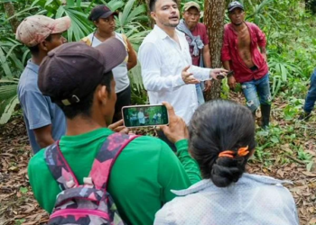 Entrega simultánea de tierras en 8 departamentos acelera Reforma Agraria del Gobierno