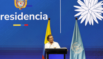 Para atrás, como el cangrejo