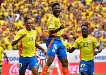 (EN VIDEO) Fuera Petro en El Metropolitano, una vez más se sintió el desprecio por el Presidente