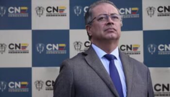 Petro: «Si van a tumbarnos del poder, vamos por el poder!»