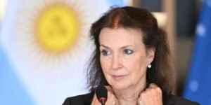 Milei reemplaza a su canciller tras votar a favor de Cuba en la ONU