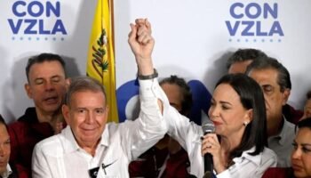 Expresidentes piden a Lula, Petro y Sheinbaum reconocer a Urrutia como presidente