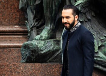 El criminal en la Tierra “tiene que estar en prisión”, dice Nayib Bukele en su visita en Argentina
