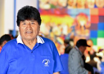 Ministro acusa a Evo Morales de disparar y herir a un agente para evitar puesto de control