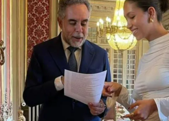 Develan sueldazo de Benedetti por asesorar a Petro; no se compara con el de embajador