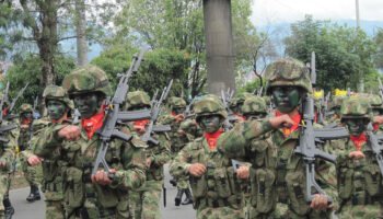 El Ejército de Colombia elimina las fuerzas de tarea conjuntas