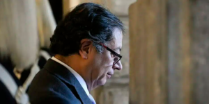 Petro sufre dos derrotas en menos de una semana en el Congreso