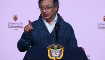 Admiten demanda contra el Presidente por violación a libertad de expresión y de prensa
