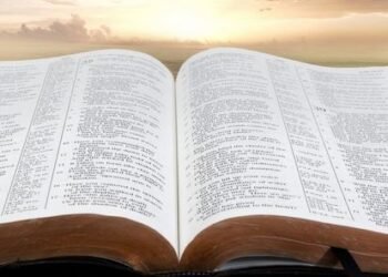 El presidente Donald Trump declara que la Biblia se enseñe en todas las escuelas y universidades de los Estados Unidos 🇺🇸📖🇺🇸