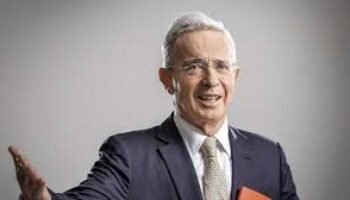 En Cúcuta, el expresidente Uribe pide una “intervención militar internacional” para derrocar al régimen de Maduro