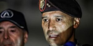 Inconformidad en la cúpula militar por el nombramiento del general (r) Pedro Sánchez como ministro de Defensa: “Es un dardo directo al corazón lo que hizo el presidente”