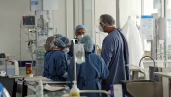 Vocero de Pacientes Colombia responsabiliza al Gobierno Petro por la crisis de medicamentos