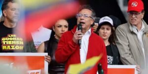 Petro muestra su talante autoritario: no acepta fracaso y llama a rebelión