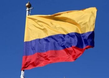 Una treintena de parlamentarios presenta ante el Congreso de Colombia una moción de censura contra el jefe de gabinete de Petro