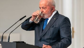 La hipocresía del ‘ecológico’ Lula: tala parte de la selva amazónica para una autopista que lleve a la COP30