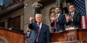 El presidente Trump alcanza su mayor grado de popularidad. Los demócratas se desploman
