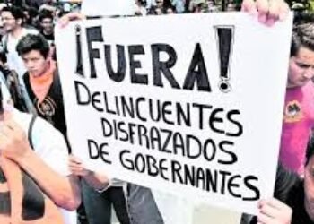 La consulta popular, la rebelión contra el poder legislativo y la crisis de la democracia